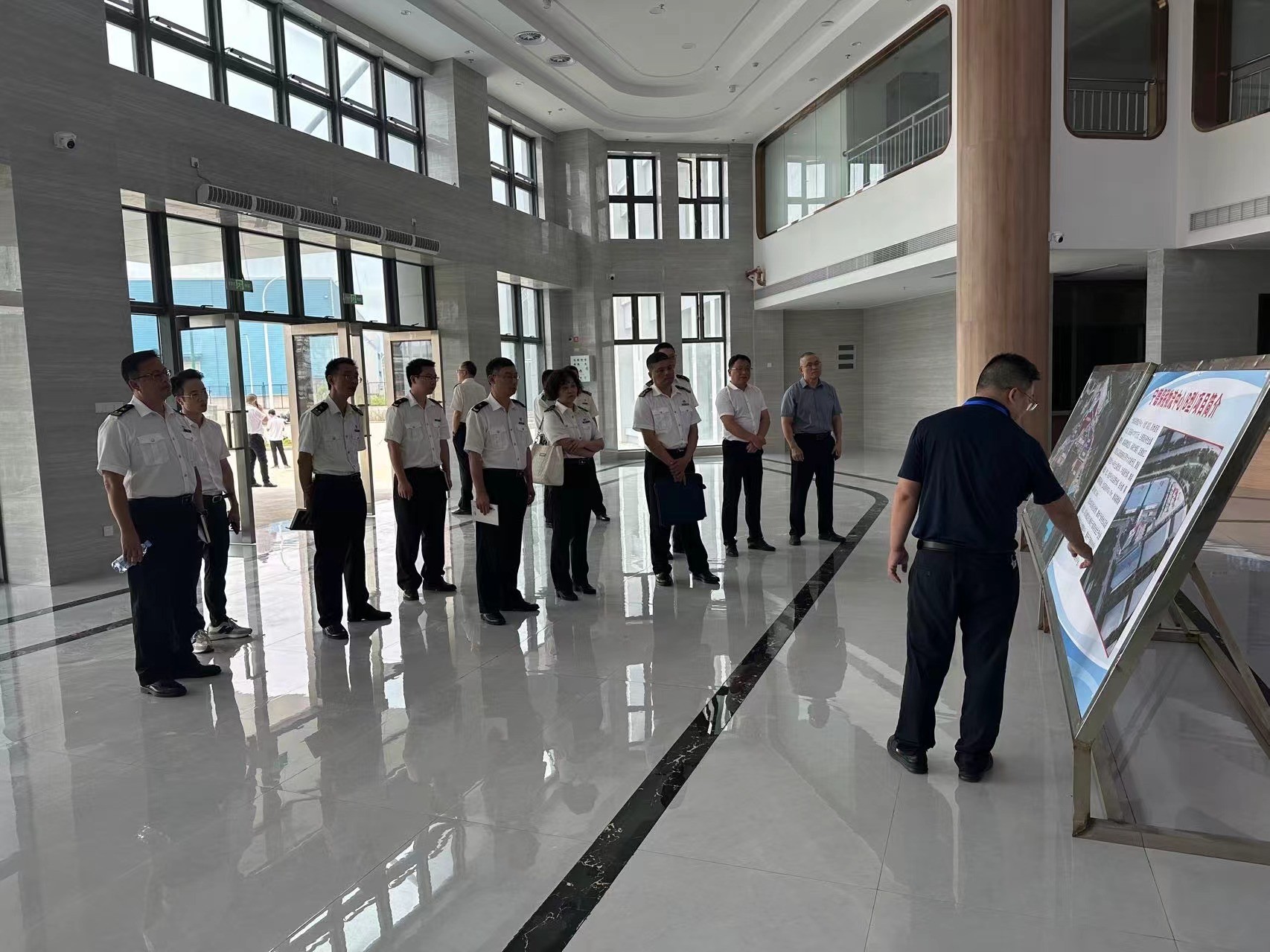 福州海關相關領導深入寧德保稅物流中心（B保）項目調研，蔡慧銘拍攝1.jpg